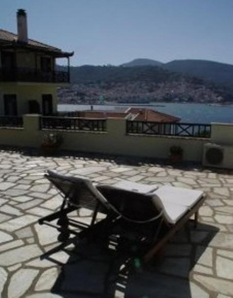 Pleoussa Studio And Apartments Skopelos Exterior foto