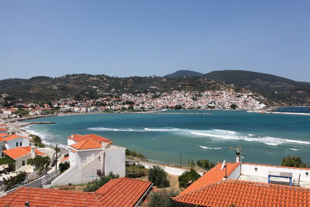 Pleoussa Studio And Apartments Skopelos Exterior foto