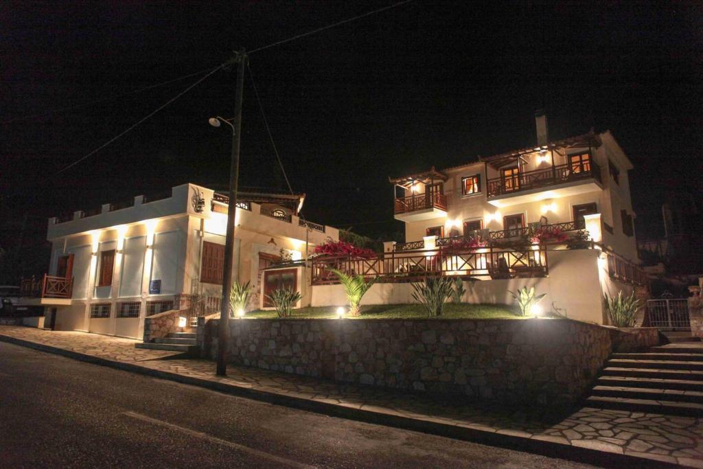 Pleoussa Studio And Apartments Skopelos Exterior foto